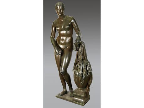 Monumentale Skulptur der Aphrodite von Knidos